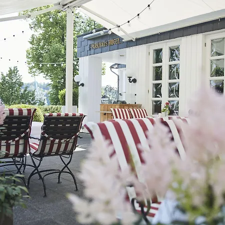 Parkhaus Huegel Hotel