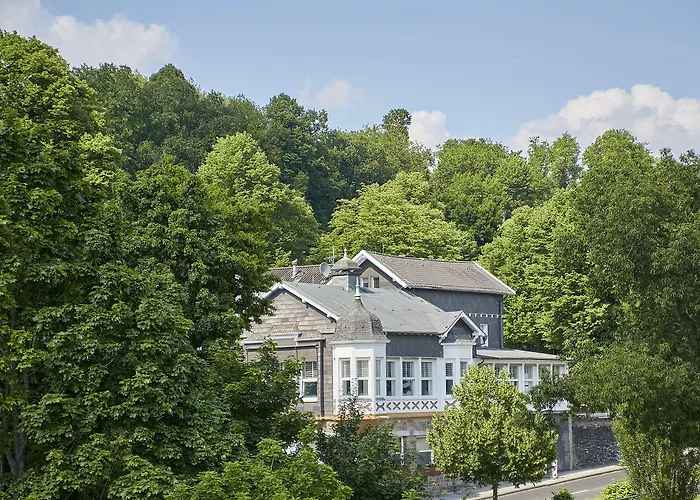 Parkhaus Huegel 3* エッセン